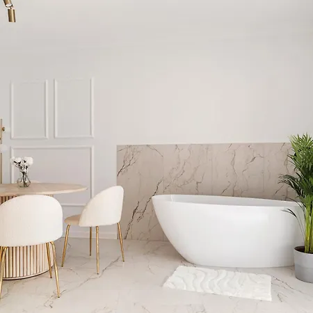 Energyapart Luxury Bath Apartment *
